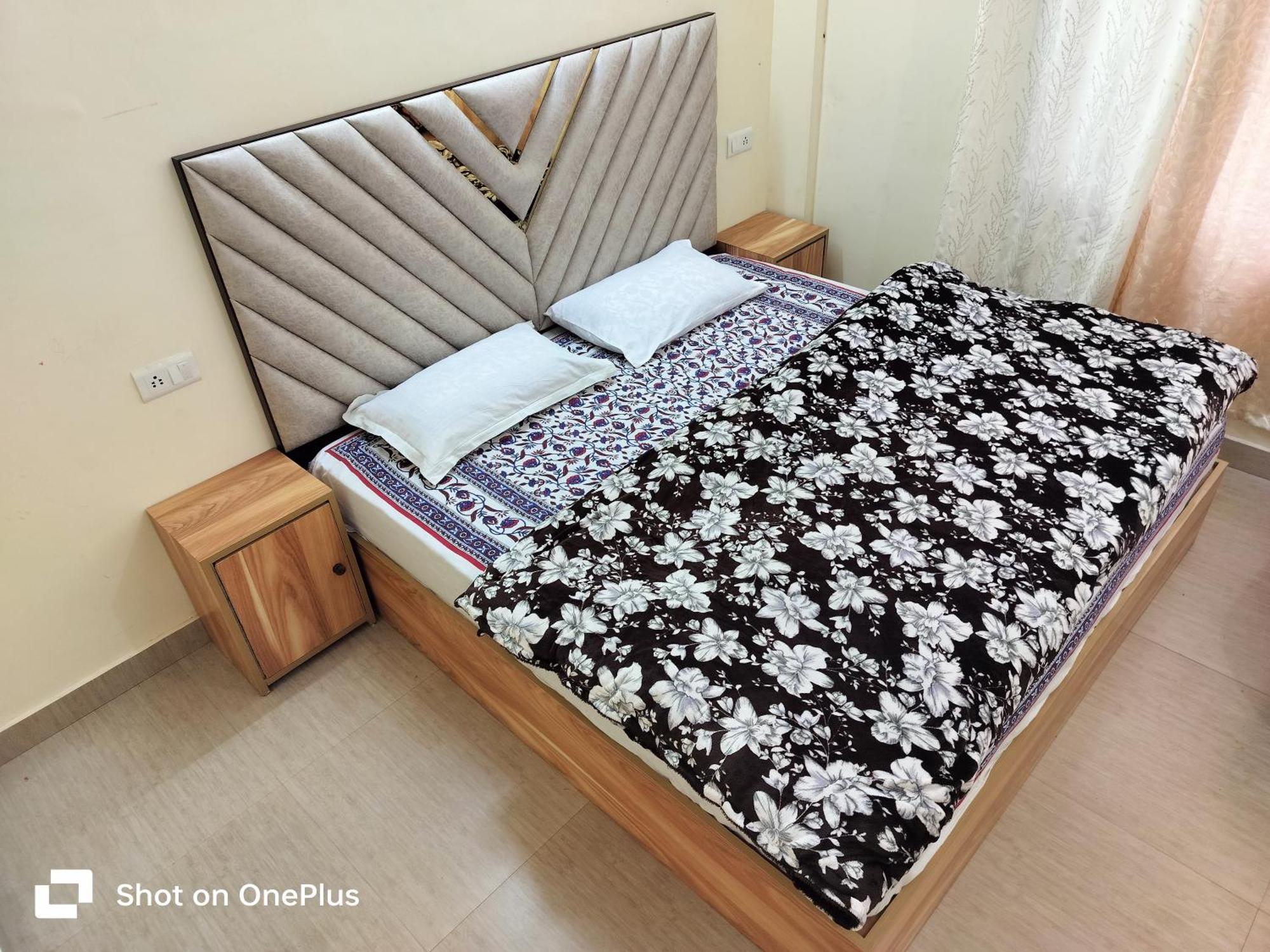 Shimla Vibes B & B Free Pick & Drop From Isbt 심라 외부 사진